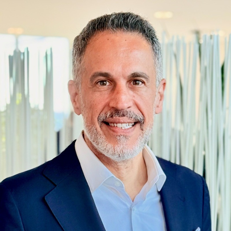 Manos Raptopoulos is chief revenue officer of APAC, EMEA, and MEE, and a member of the Extended Board of SAP SE.